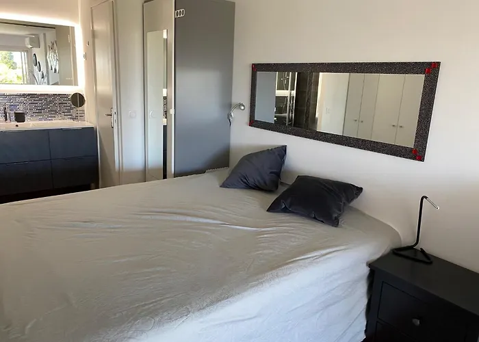 Port Nature Coursives Luxe * Agde